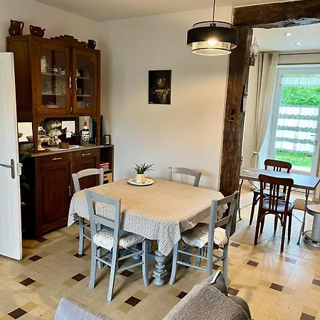 Semesterbostad Ensemont Saramon